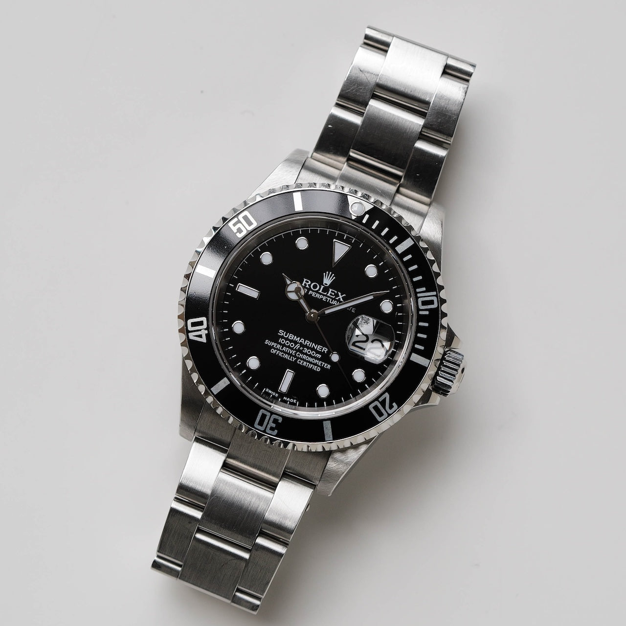 ロレックス/サブマリーナーデイト16610/F番/保証書・箱付き/ROLEX