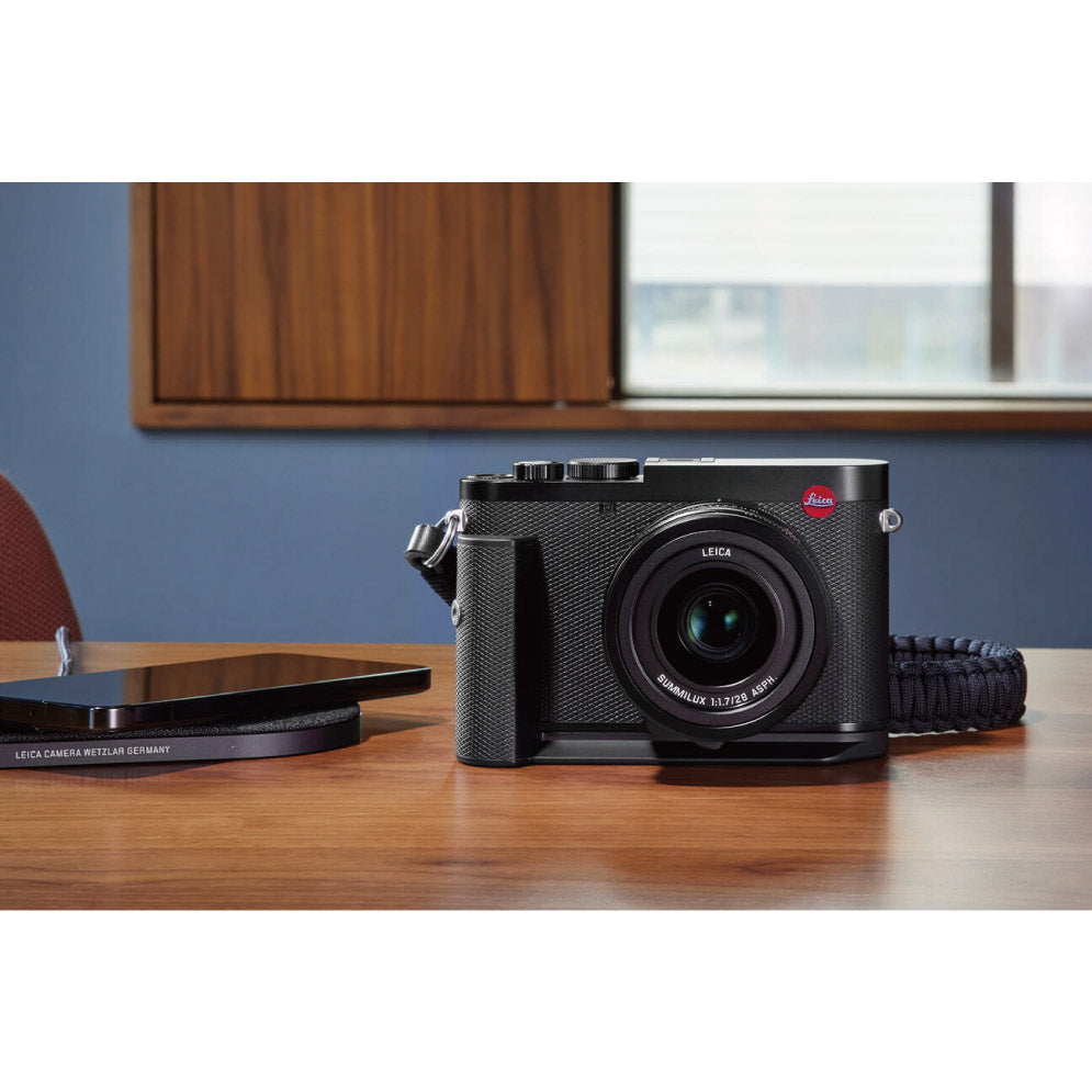 Q3用 ワイヤレスチャージャー対応 ハンドグリップ