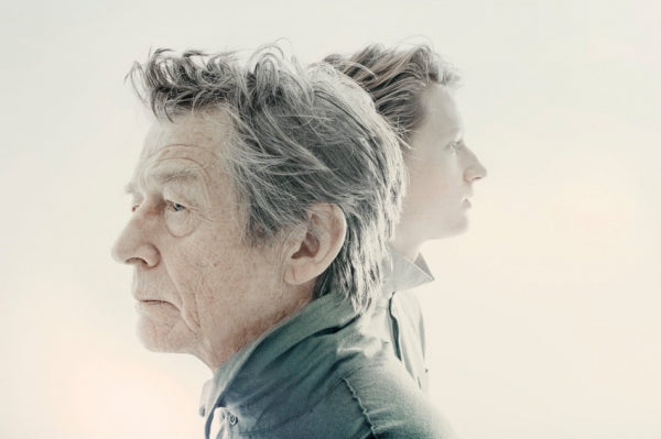 GB. London. John HURT and son. by Christopher Anderson / クリストファー・アンダーソン