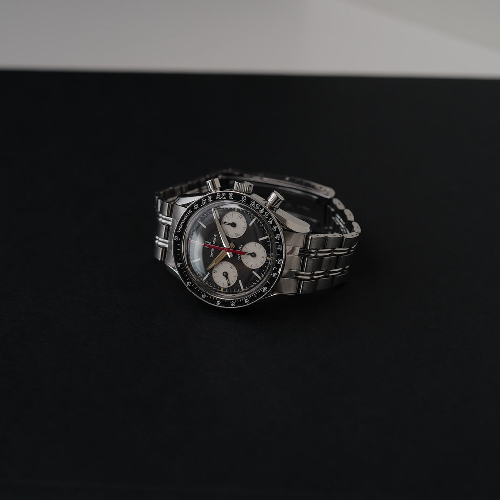 ユニバーサルジュネーブ/コンパックス/イービル・ニーナ/バルジュー72/手巻き/UNIVERSAL GENEVE COMPAX REF.885103/01 "EVIL NINA" Caliber Valjoux 72 1960s