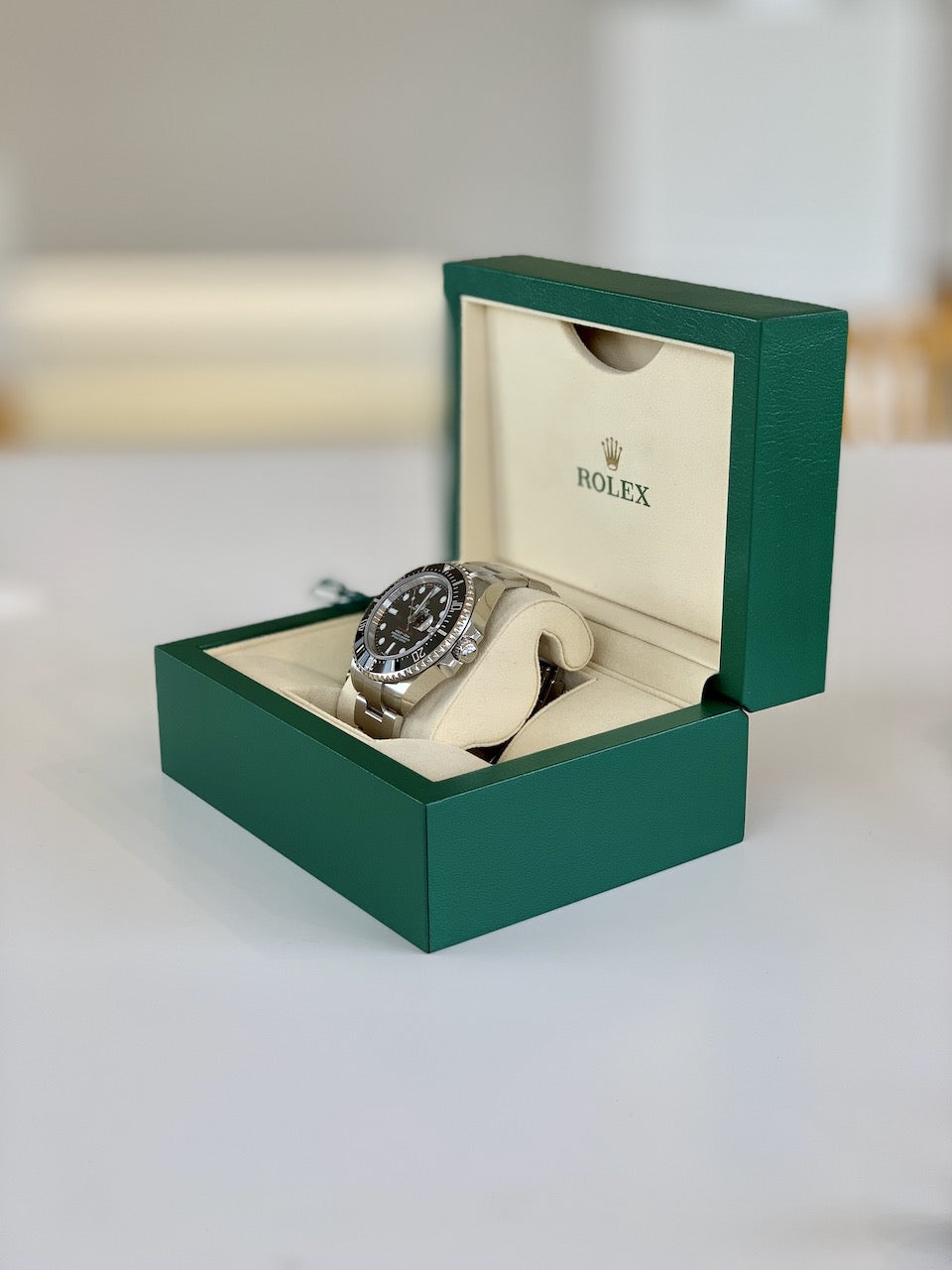 ROLEX SEA-DWELLER Ref.126600 New with Gurantee