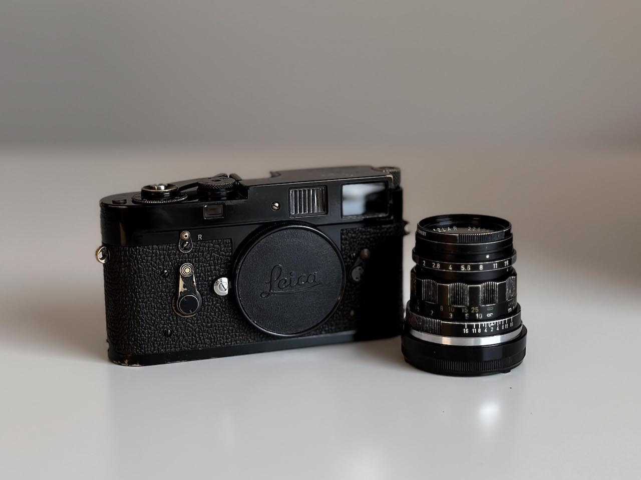 LEICA ( M2 Black Paint Original ) Summicron 2/50mm 2nd early version