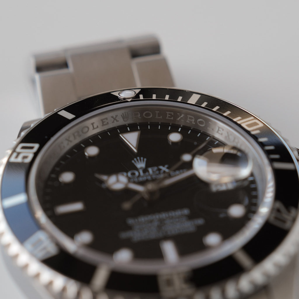 ロレックス/サブマリーナデイト16610/V番/2009年/ルーレット刻印/保証書付き/ROLEX SUBMARINER DATE Ref.16610 2009 with Paper, Box