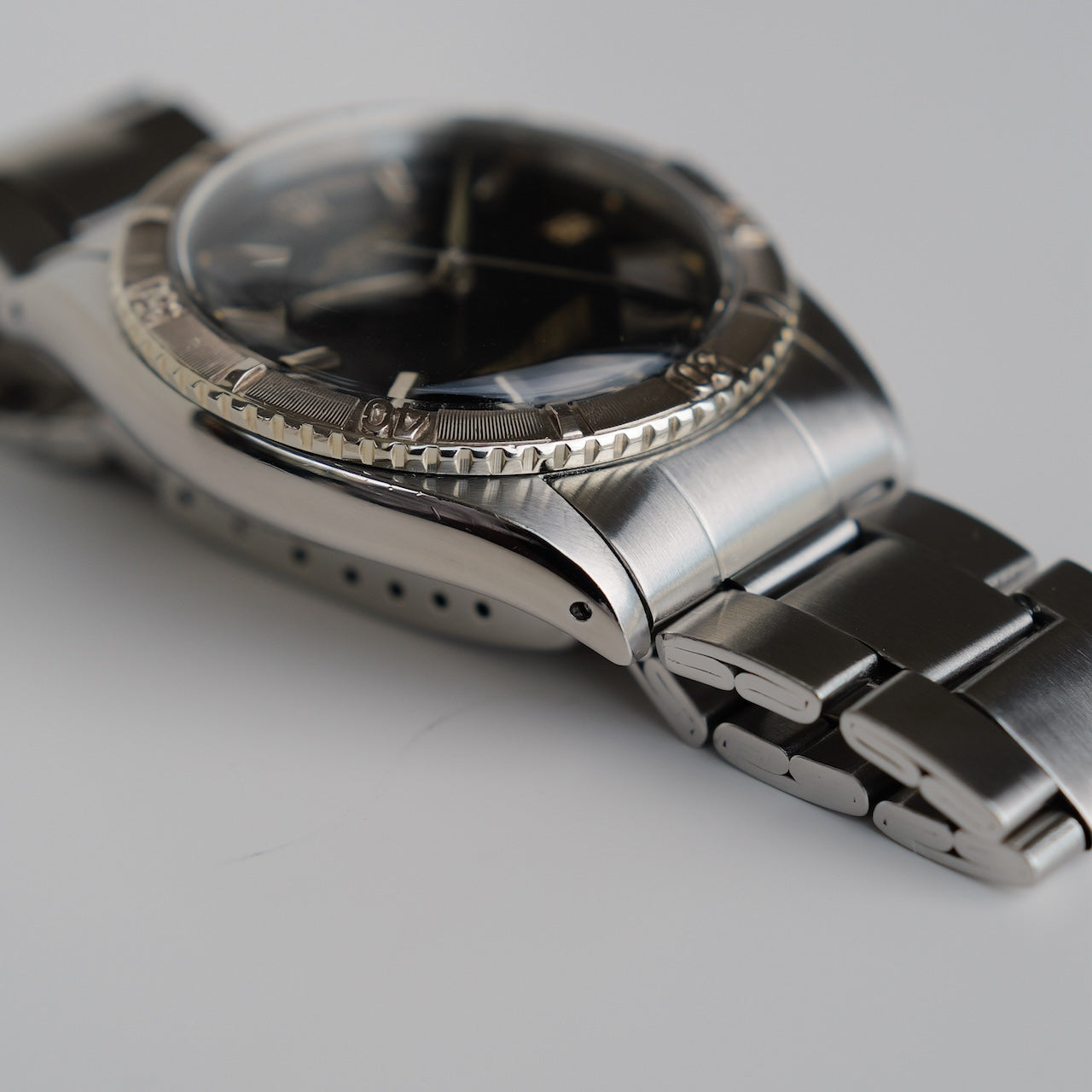 ロレックス/デイトジャスト6609/サンダーバード/ミラーダイヤル/WGベゼル/1959年ROLEX DATE-JUST Ref.6609 Turn-O-Gragh "Thunderbird"  Gilt Dial 1959