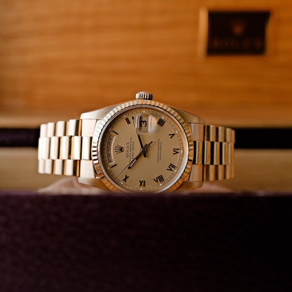ロレックス/デイデイト36/18238/S番/ローマ数字/18Kイエローゴールド/ROLEX DAY-DATE 36 Ref.18238 18KYG "Roman" 1993 Box and Papers