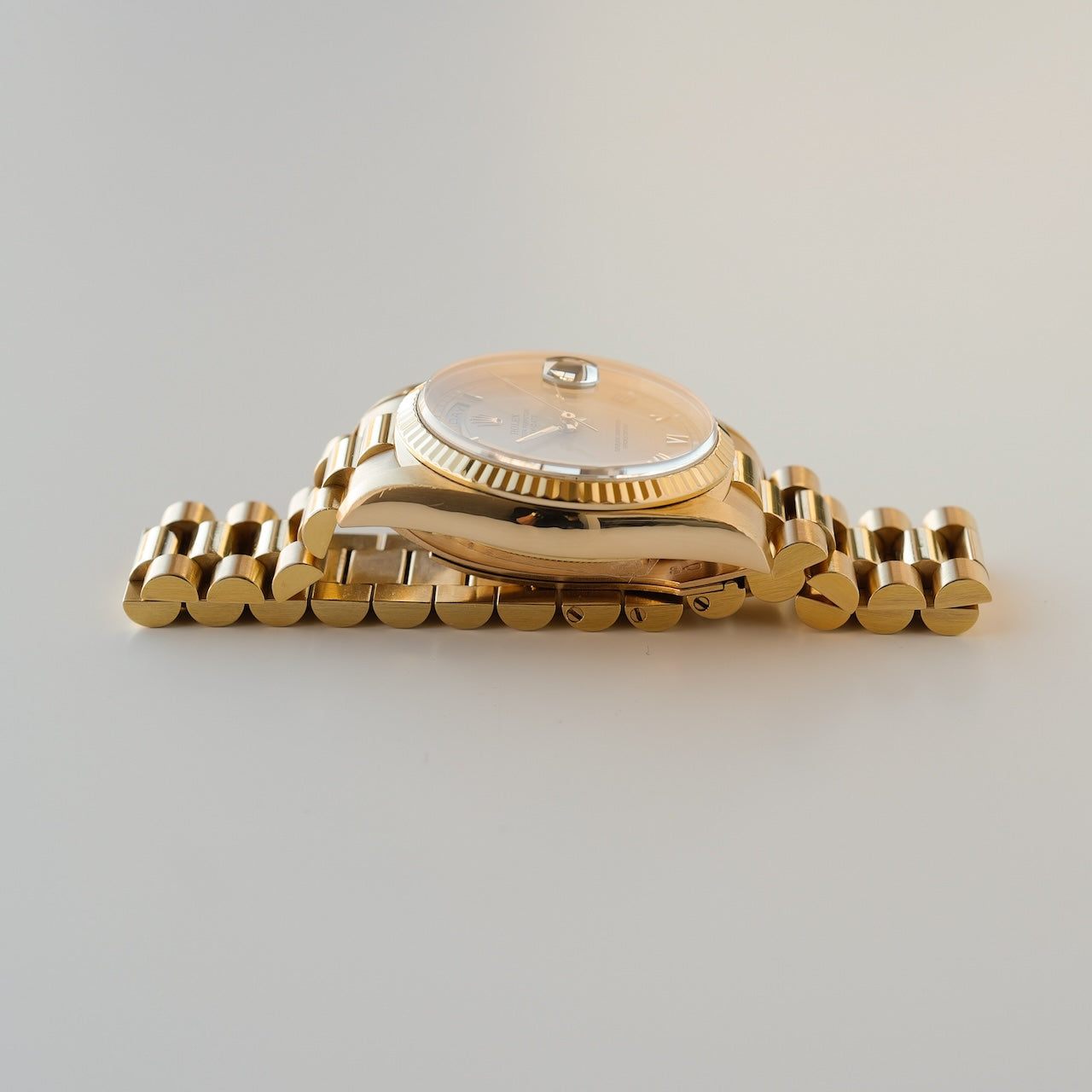 ロレックス/デイデイト36/18238/S番/ローマ数字/18Kイエローゴールド/ROLEX DAY-DATE 36 Ref.18238 18KYG "Roman" 1993 Box and Papers