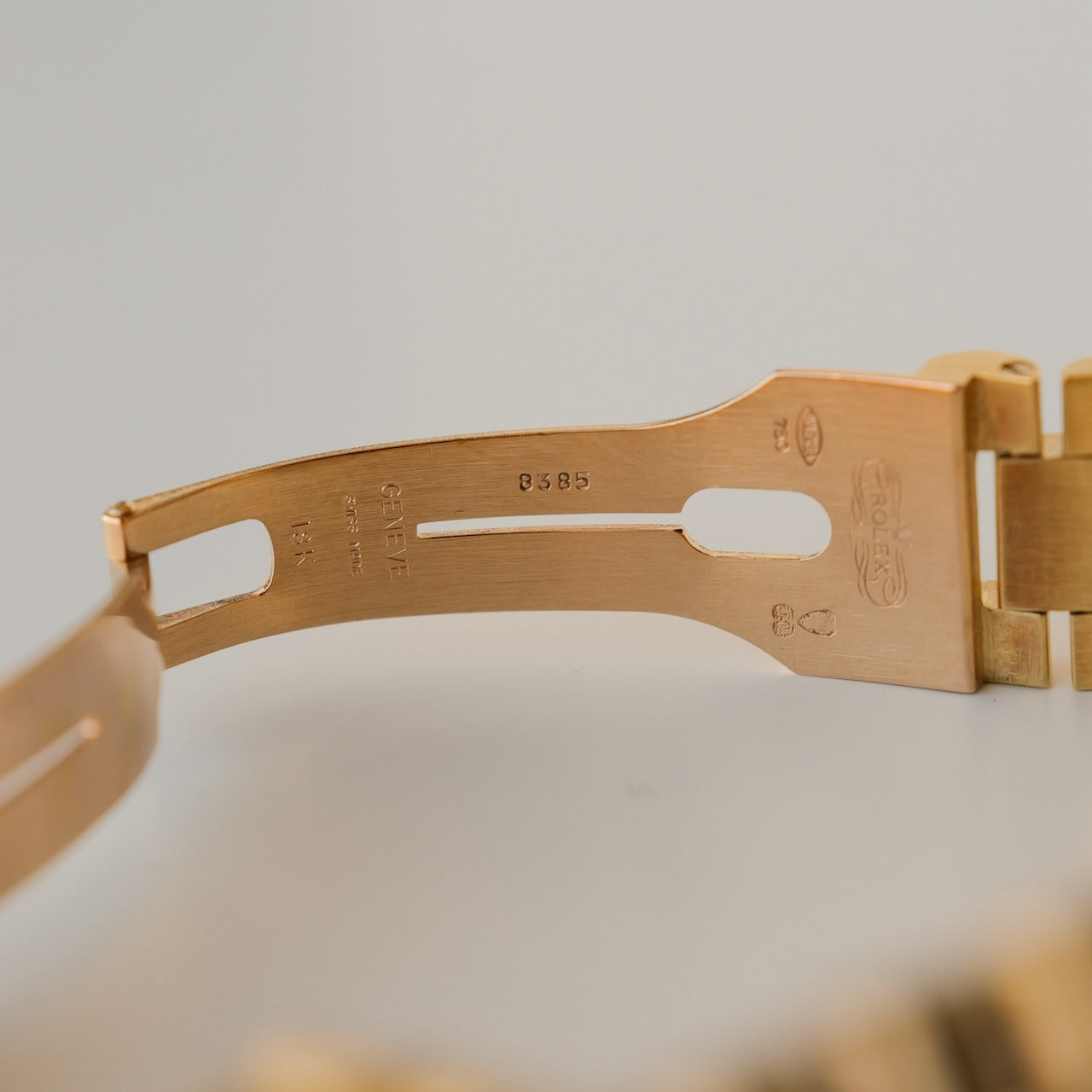 ロレックス/デイデイト36/18238/S番/ローマ数字/18Kイエローゴールド/ROLEX DAY-DATE 36 Ref.18238 18KYG "Roman" 1993 Box and Papers