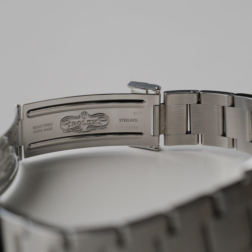 ロレックス/エクスプローラー1/114270/F番/保証書付きフルセットROLEX EXPLORER 1 Ref.114270 F Serial 2005 Full Set