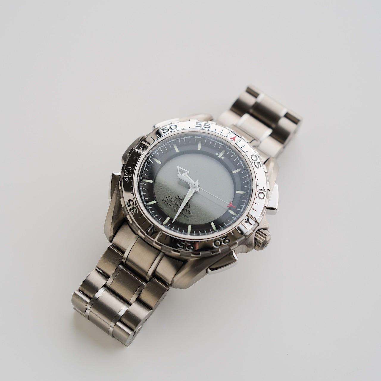 オメガ/スピードマスター/プロフェッショナル/X-33/チタン/初代/OMEGA SPEEDMASTER X-33 1st Gen Ref.3290.50.00 NASA 1998