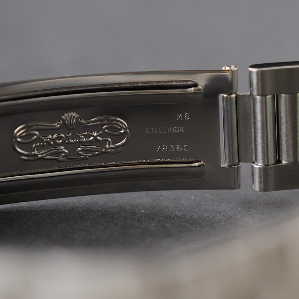 ロレックス/デイトナ16520/R番/段落ちマーク１/逆6/シングルバックル/裏蓋シール/ワンオーナー/ROLEX DAYTONA REF.16520 "Floating Dial" Invert 6 Single Buckle 1988 from first owner