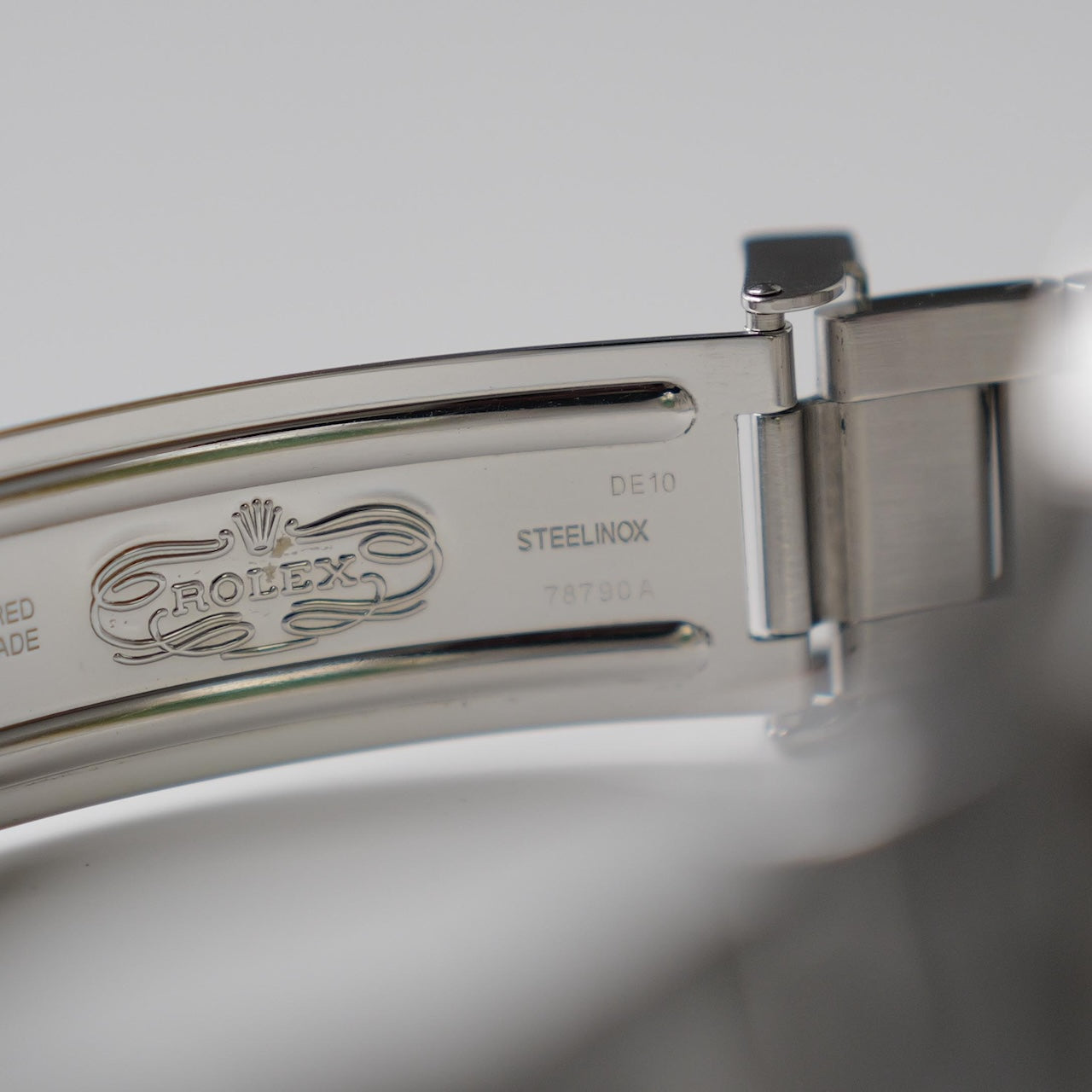 ロレックス/エクスプローラー2/16570/K番/白文字盤/保証書付きフルセット/ROLEX EXPLORER2 Ref.16570 White Dial 2001y Full Set
