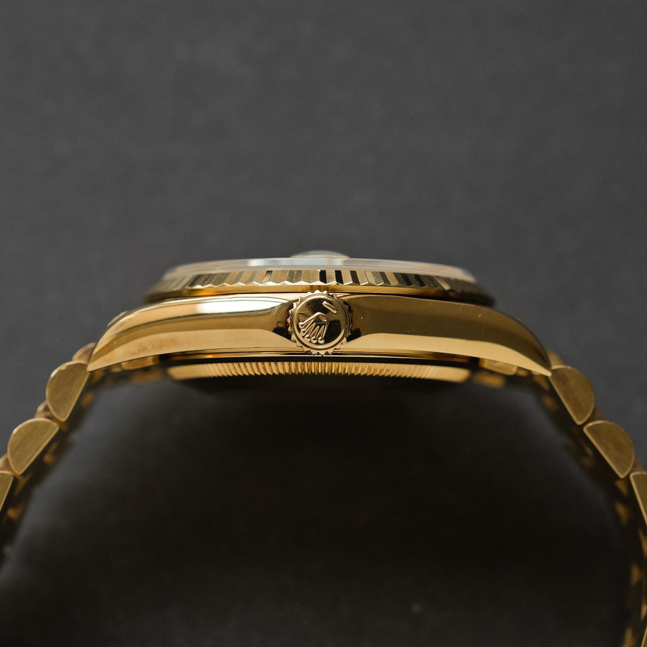 ロレックス/デイデイト18238A/W番/ 10Pダイヤモンド/18Kイエローゴールド/保証書付きフルセット/ROLEX DAY-DATE Ref,18238A "Baguette Diamond" 18K Yellow Gold 1995y Full Set