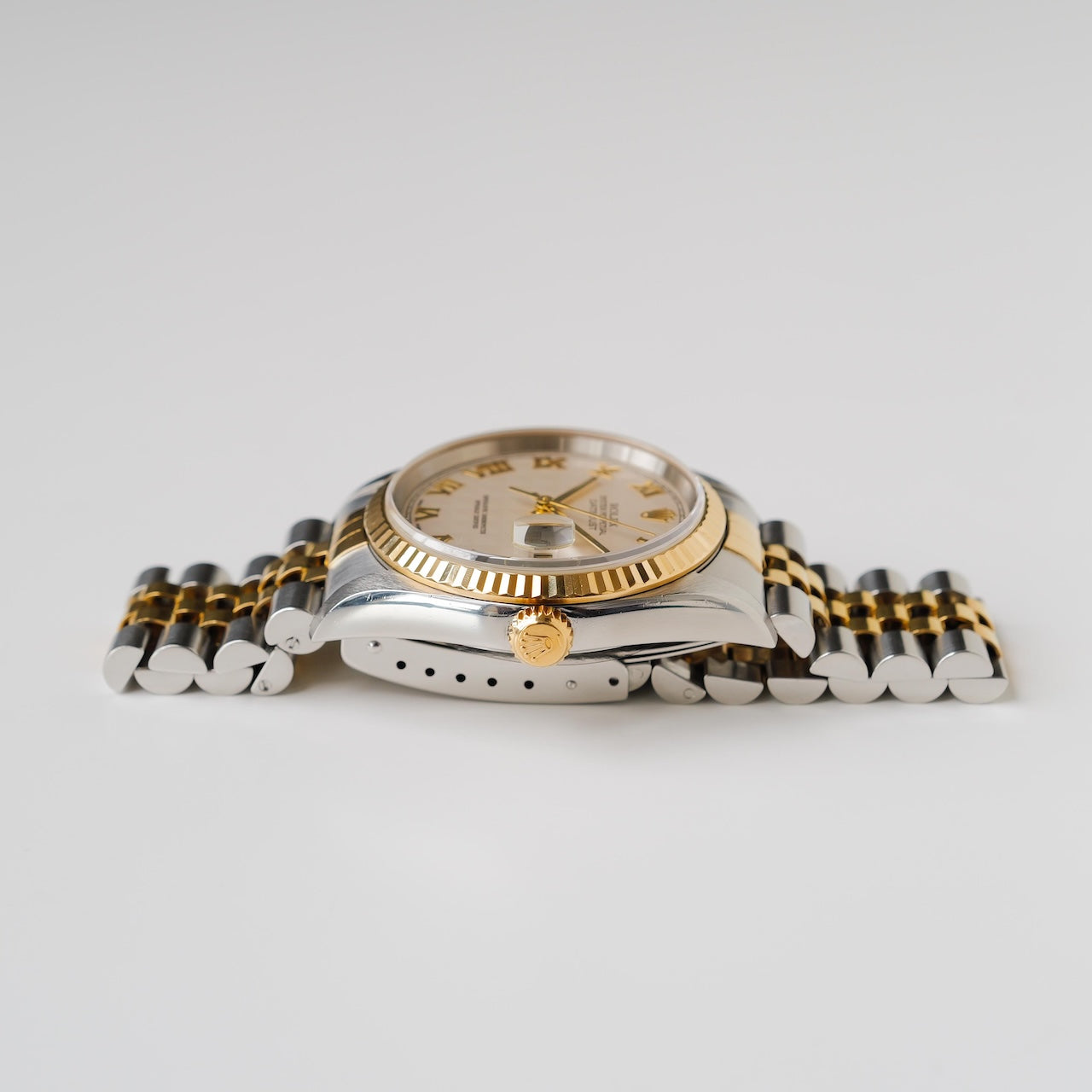 ロレックス/デイトジャスト16233/K番/アイボリーピラミッド/ローマン数字/保証書付きフルセット/ROLEX DATE-JUST Ref.16233 "IVORY PYRAMID" 2001y Full Set