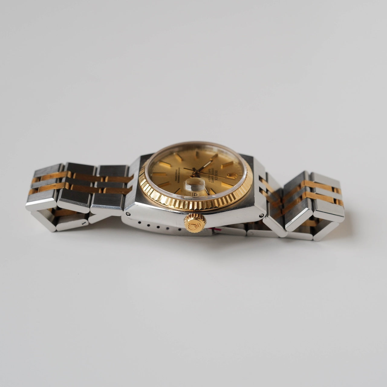 ロレックス/オイスタークォーツ/デイトジャスト/ノンポリッシュ/18Kイエローゴールド/裏蓋シール/ROLEX DATE JUST REF.17013 "OYSTER QUARTZ" Unpolished 18K Yellow Gold 1986-87y