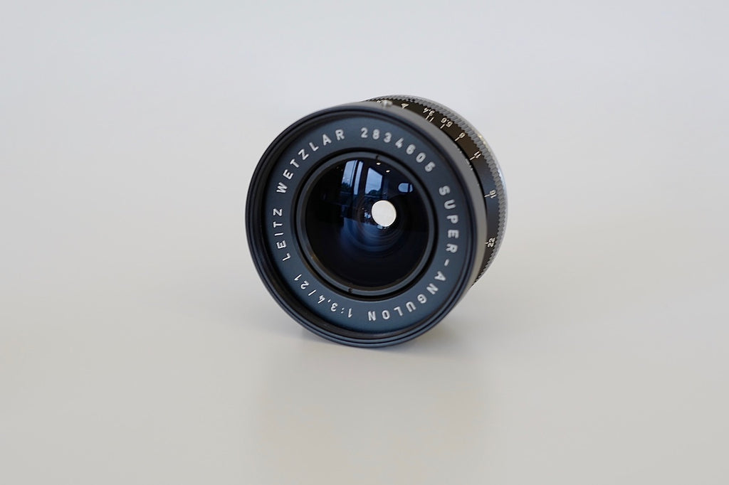 LEICA Super-Angulon 21mmF3.4 last version 1977y with Hood and Box etc,