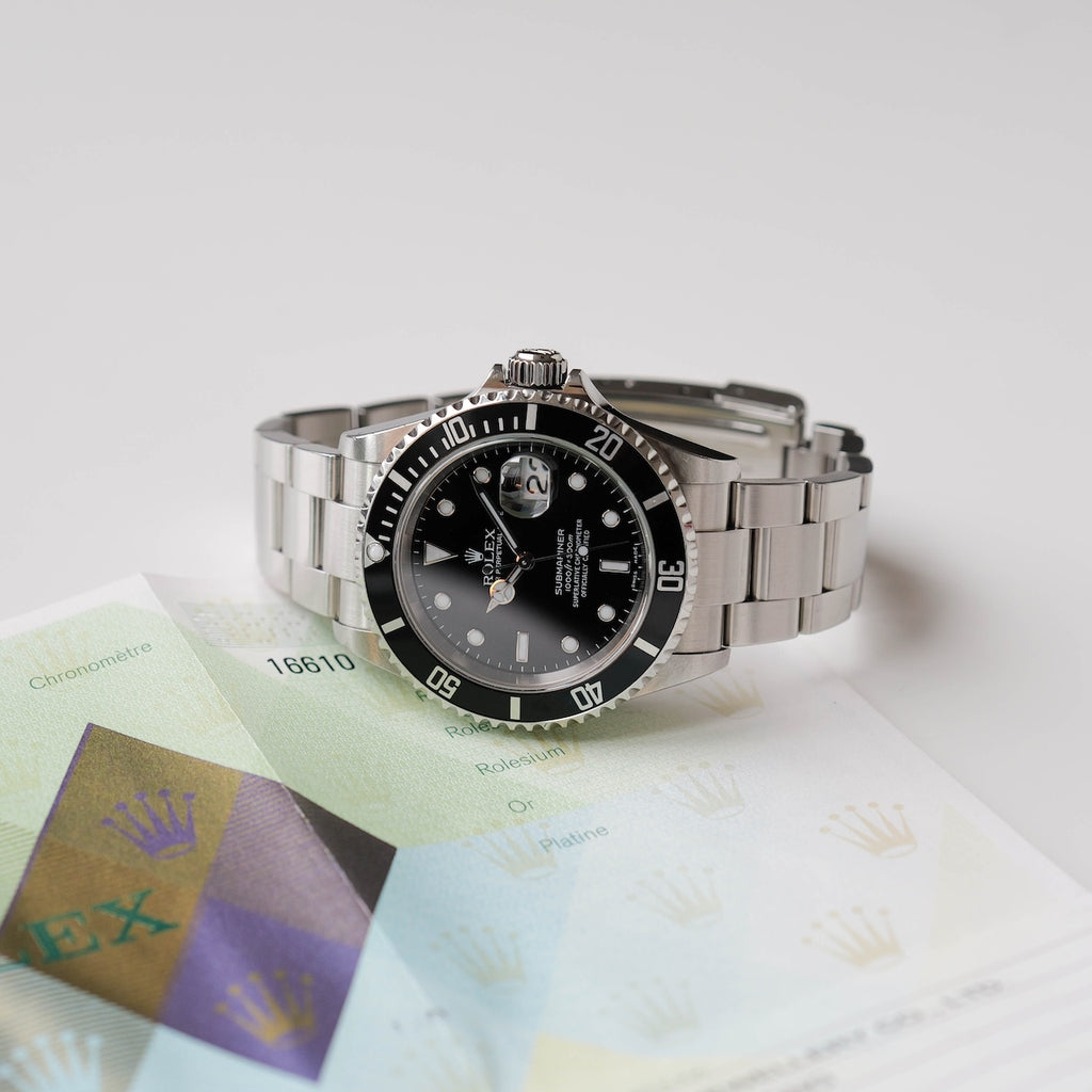 ロレックス/サブマリーナーデイト16610/F番/保証書・箱付き/ROLEX SUBMARINER DATE REF.16610 F Serial 2004 with Box and Paper