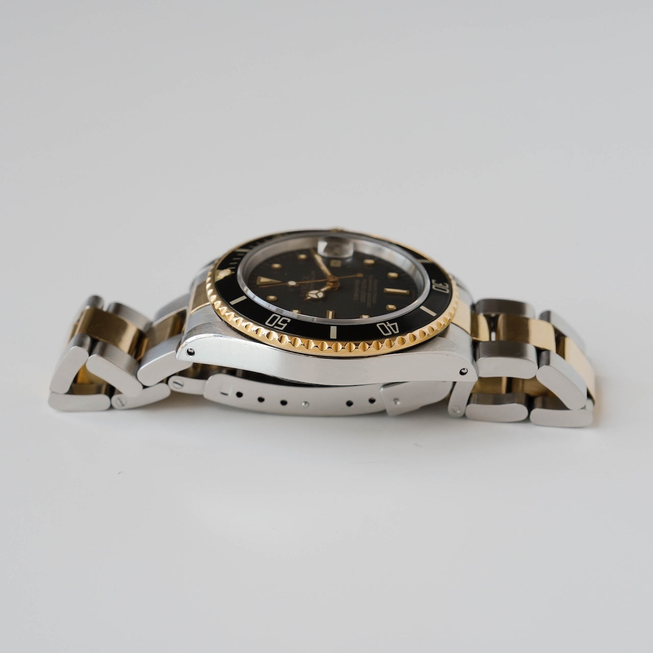 ロレックス/サブマリーナーデイト16803/R番/フジツボダイヤル/18Kイエローゴールド/ROLEX SUBMARINER DATE REF.16803 "Black Nipple Dial" 18KYG 1988y