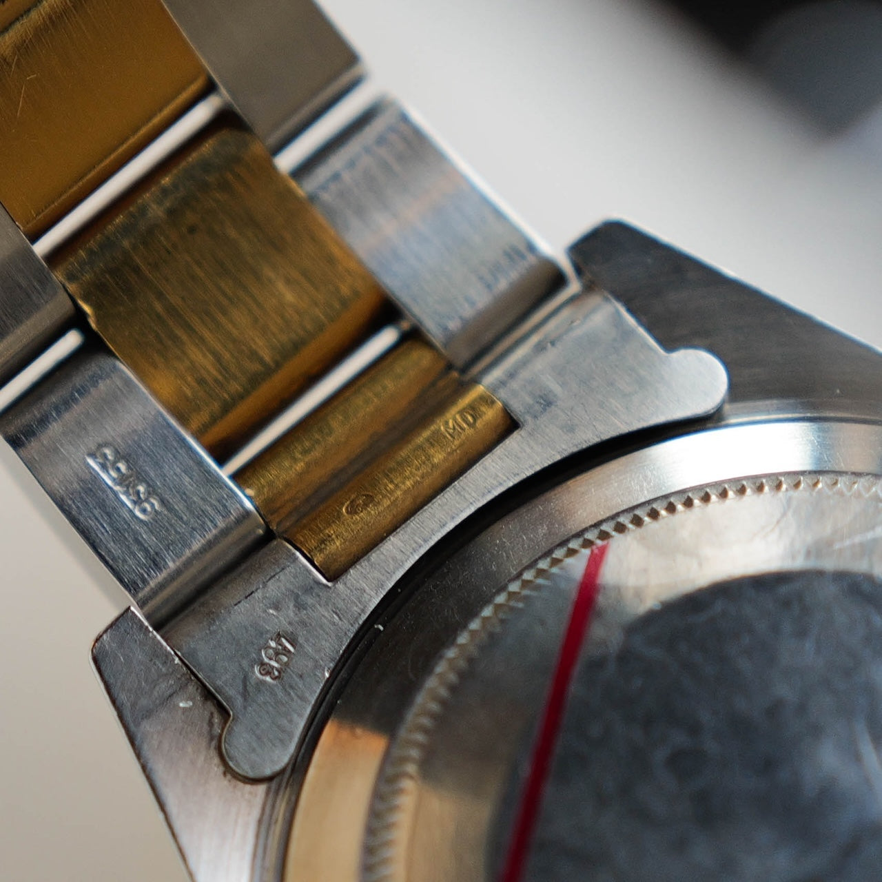 ロレックス/サブマリーナーデイト16803/R番/フジツボダイヤル/18Kイエローゴールド/ROLEX SUBMARINER DATE REF.16803 "Black Nipple Dial" 18KYG 1988y