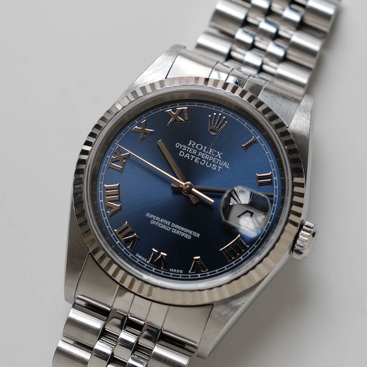 ロレックス/デイトジャスト16234/ブルーローマン/ 18Kホワイトゴールドベゼル/箱・保証書付き/ROLEX DATE-JUST REF.16234 "BLUE ROMAN" 18KWG bezel with Box and Paper 2001y