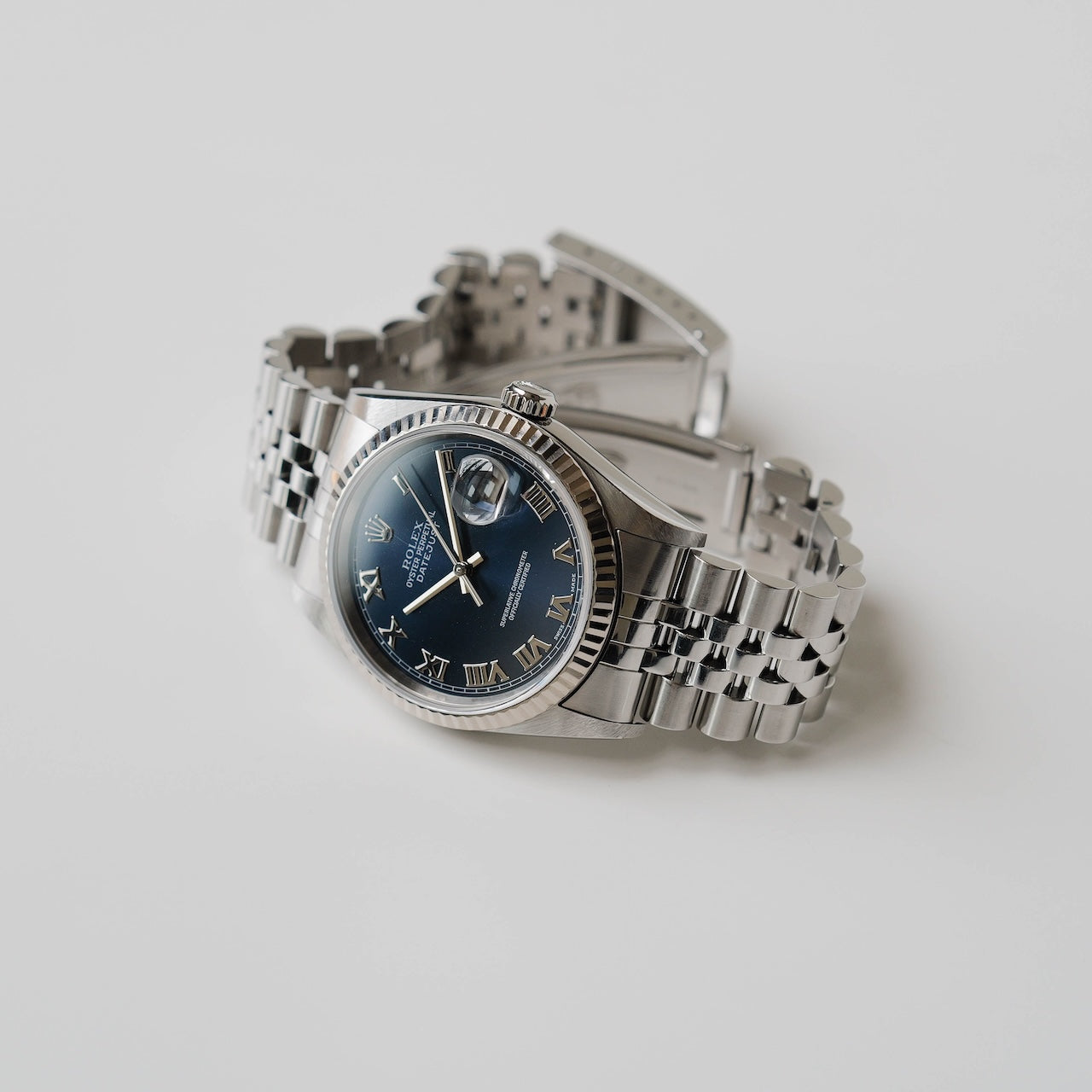 ロレックス/デイトジャスト16234/ブルーローマン/ 18Kホワイトゴールドベゼル/箱・保証書付き/ROLEX DATE-JUST REF.16234 "BLUE ROMAN" 18KWG bezel with Box and Paper 2001y