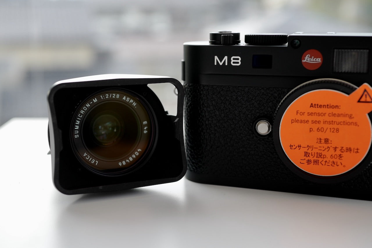 LEICA M8 full set with box and guarantee etc,