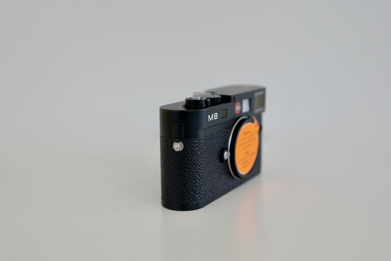 LEICA M8 full set with box and guarantee etc,