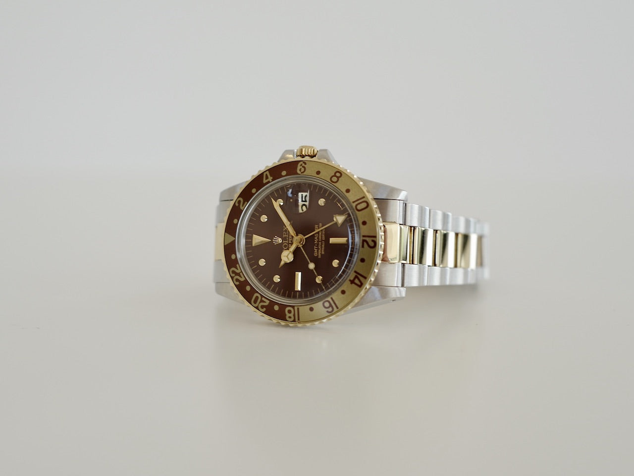 ROLEX GMT-MASTER REF.1675/3with 国際保証書