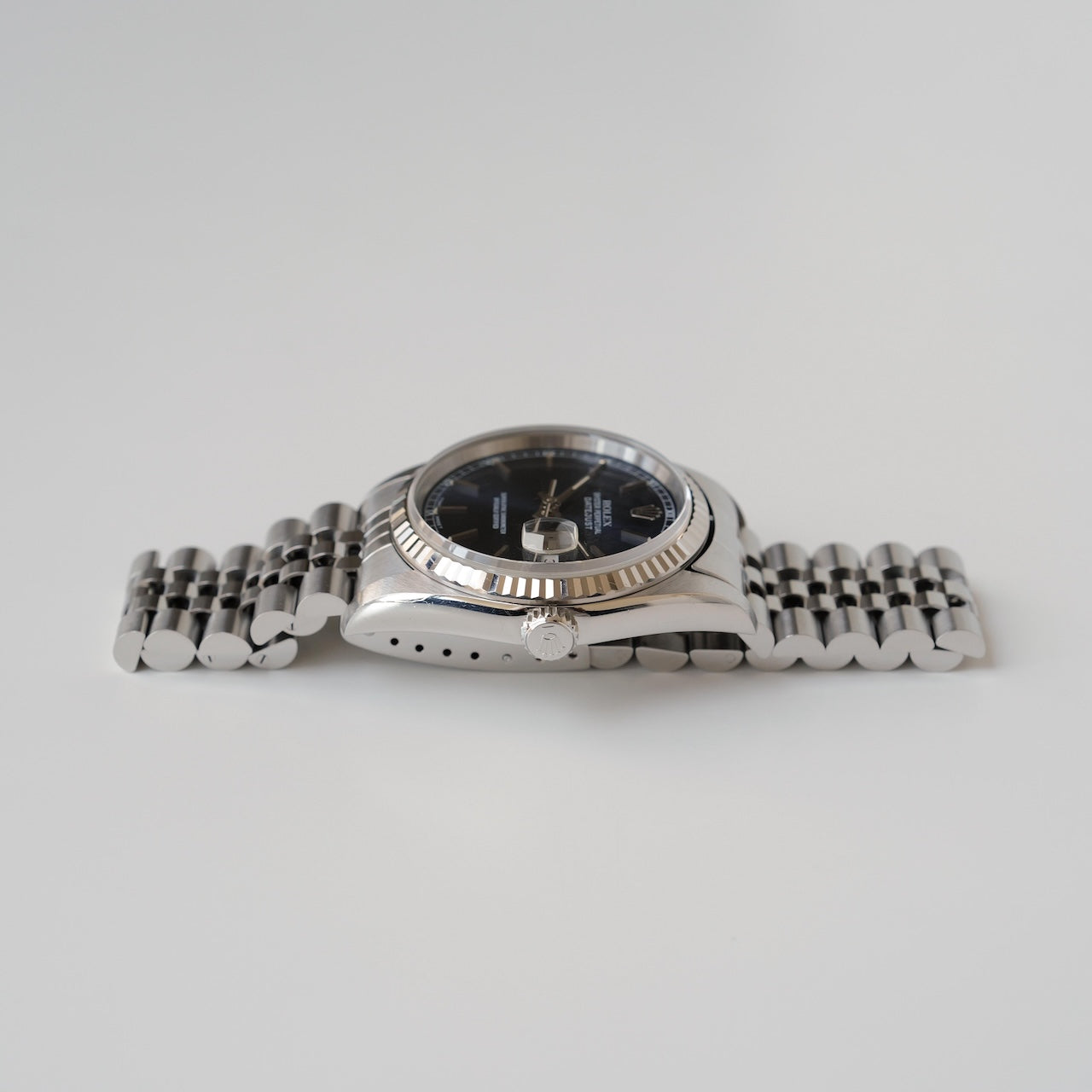 ロレックス/デイトジャスト/U番/ブルーダイヤル/裏蓋シール/箱・冊子等付属/ROLEX DATE-JUST REF.16234 “BLUE” 18KWG bezel 1997y with Box