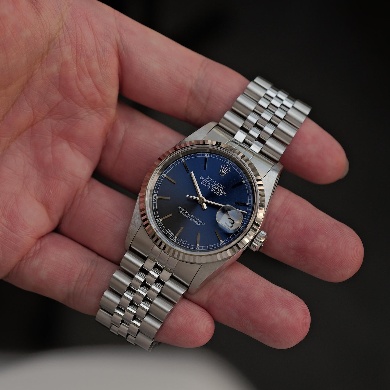 ロレックス/デイトジャスト/U番/ブルーダイヤル/裏蓋シール/箱・冊子等付属/ROLEX DATE-JUST REF.16234 “BLUE” 18KWG bezel 1997y with Box