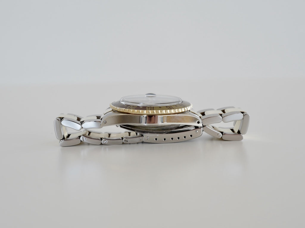 ROLEX GMT-MASTER REF.1675/3with 国際保証書