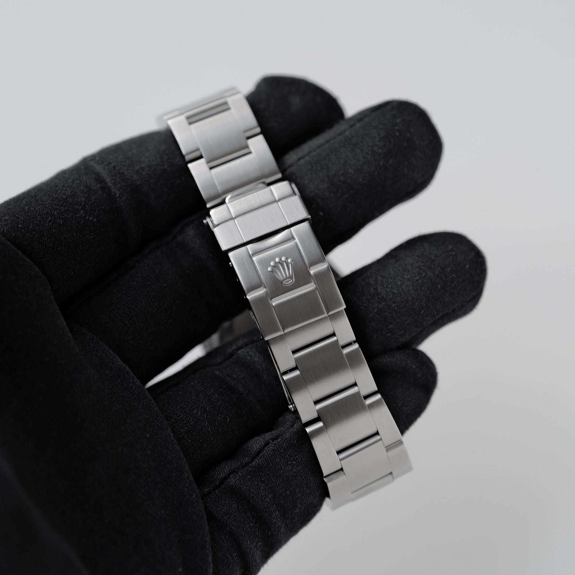 ロレックス/エクスプローラー1/114270/D番/保証書付/ROLEX EXPLORE 1 REF.114270 D-Serial 2005-06 Full Set