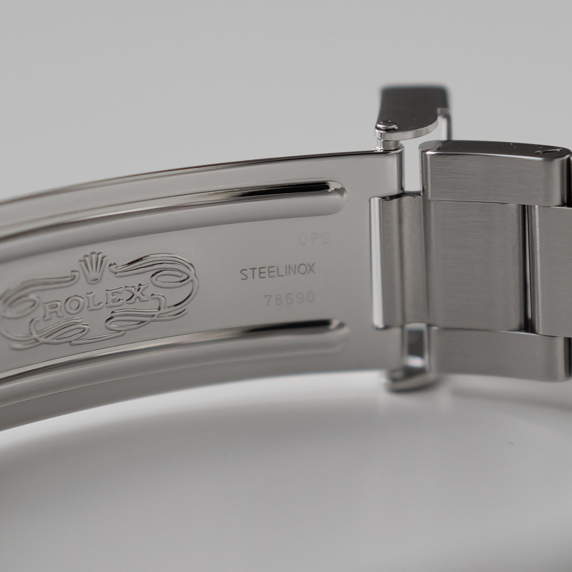 ロレックス/エクスプローラー1/114270/D番/保証書付/ROLEX EXPLORE 1 REF.114270 D-Serial 2005-06 Full Set