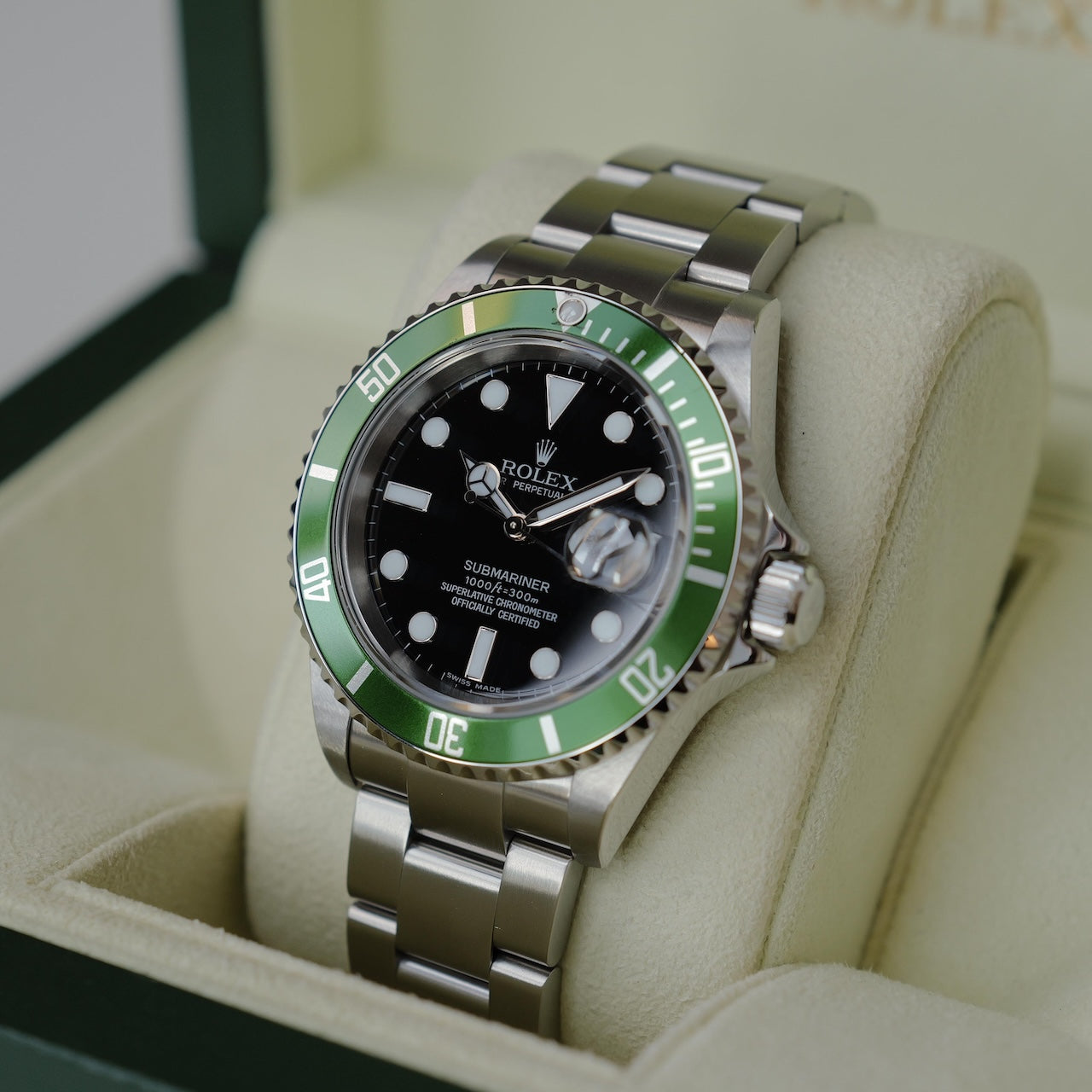 ロレックス/サブマリーナーデイト16610LV/Z番/グリーンサブ/保証書付フルセット/ROLEX SUBMARINER DATE REF.16610LV “KERMIT” Z-Serial 2006-07Y FULL SET