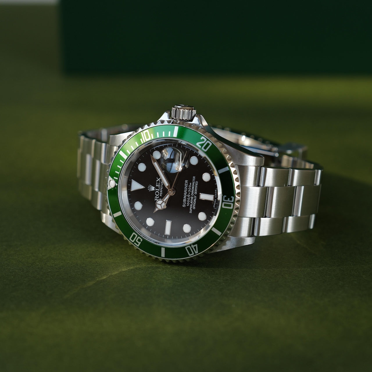 ロレックス/サブマリーナーデイト16610LV/Z番/グリーンサブ/保証書付フルセット/ROLEX SUBMARINER DATE REF.16610LV “KERMIT” Z-Serial 2006-07Y FULL SET