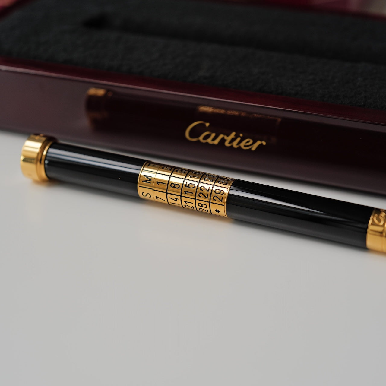 カルティエ/ペンシル/ウォッチ/カレンダー/2000年記念/エディション2000本/CARTIER PENCIL CALENDAR WATCH 2000 Year Anniversary 2000 piece Limited Edition