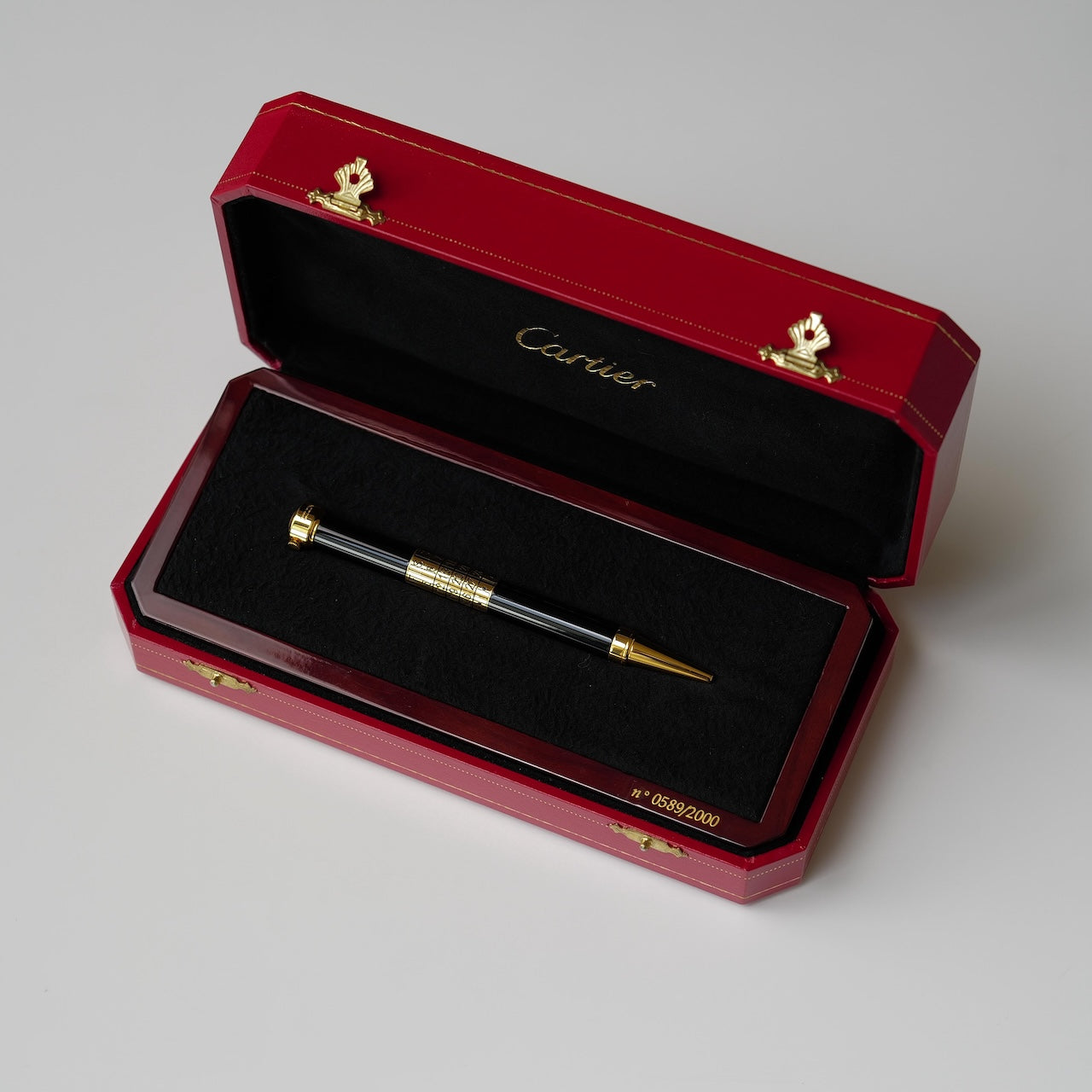 カルティエ/ペンシル/ウォッチ/カレンダー/2000年記念/エディション2000本/CARTIER PENCIL CALENDAR WATCH 2000 Year Anniversary 2000 piece Limited Edition