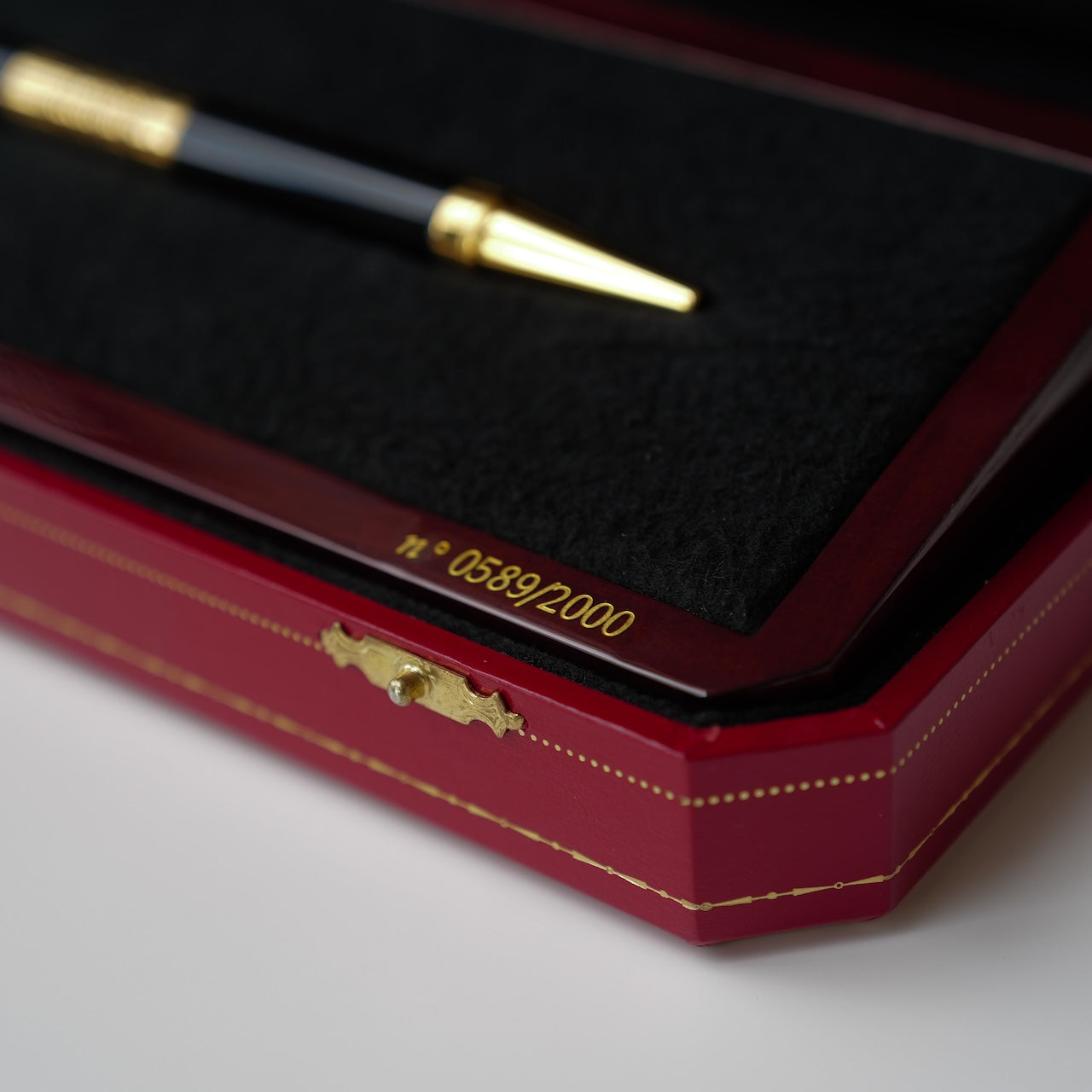 カルティエ/ペンシル/ウォッチ/カレンダー/2000年記念/エディション2000本/CARTIER PENCIL CALENDAR WATCH 2000 Year Anniversary 2000 piece Limited Edition