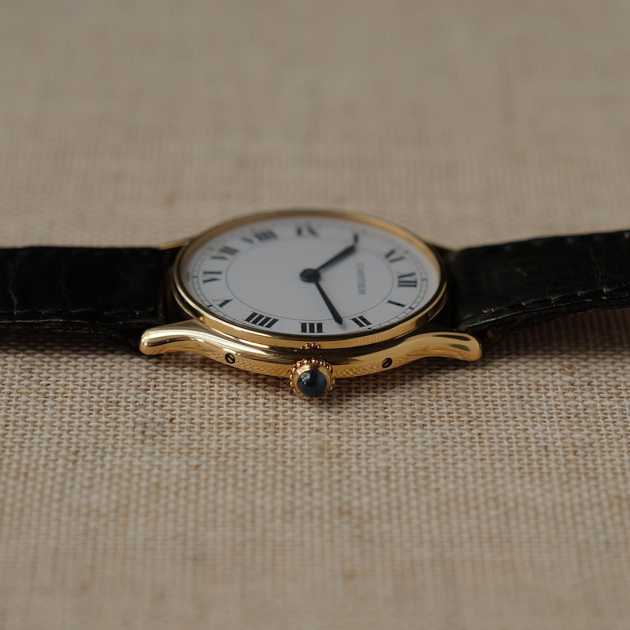 カルティエ/リヴィエラLM/10713/パリ表記/ホワイトローマン/18Kイエローゴールド/CARTIER RIVIERA LM REF.10713 "PARIS" White Roman Dial 18KYG 1970s