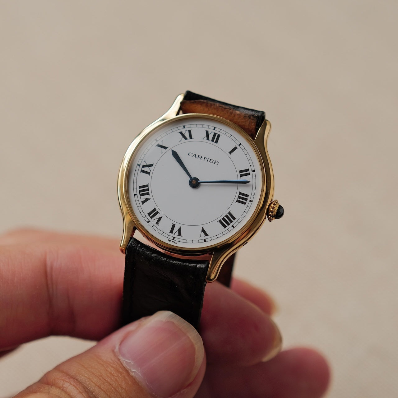 カルティエ/リヴィエラLM/10713/パリ表記/ホワイトローマン/18Kイエローゴールド/CARTIER RIVIERA LM REF.10713 "PARIS" White Roman Dial 18KYG 1970s