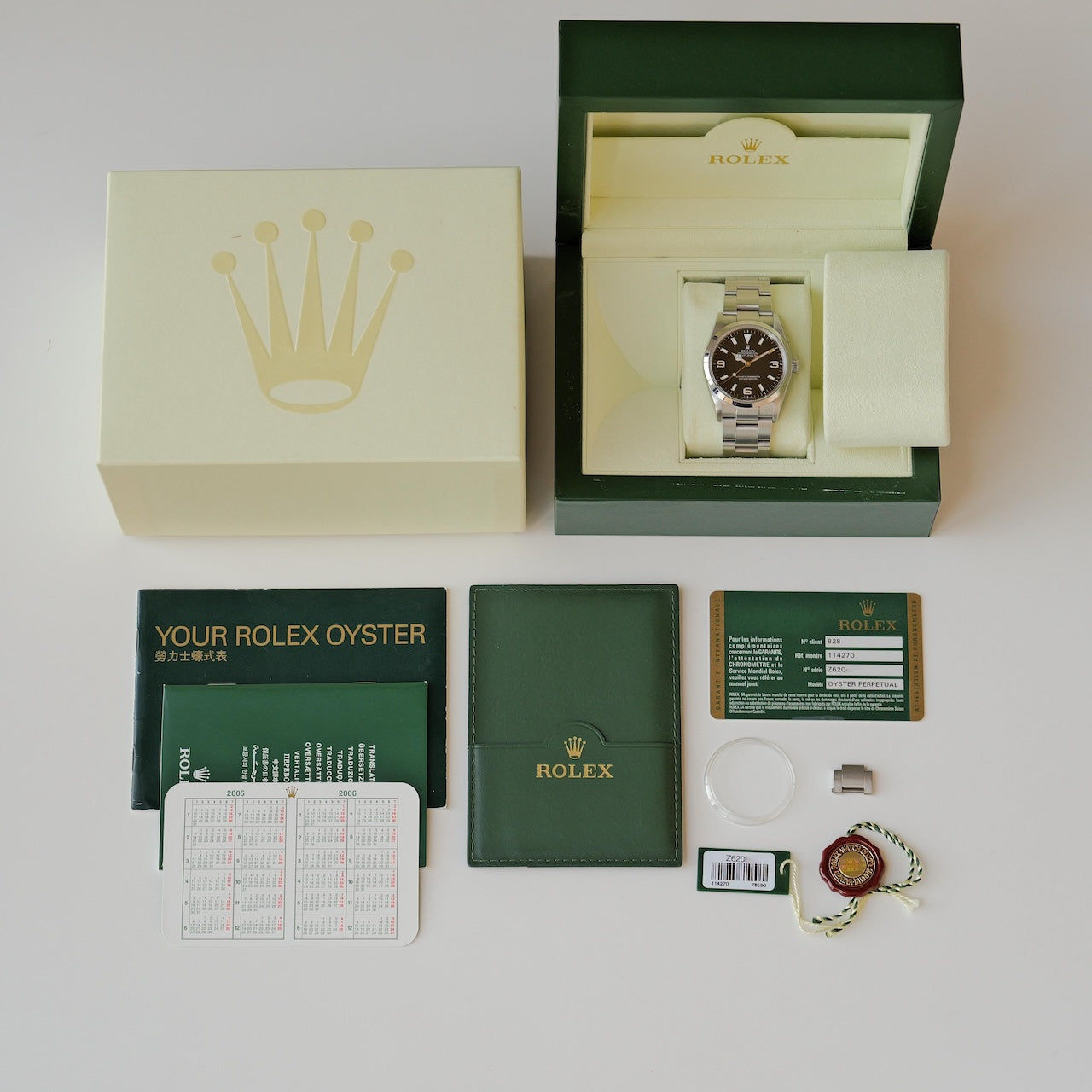ロレックス/エクスプローラー1/114270/Z番/ルーレット刻印/保証書付フルセット/ROLEX EXPLORER 1 REF.114270 Z-Serial "Engraved rehaut" 2007 Full Set