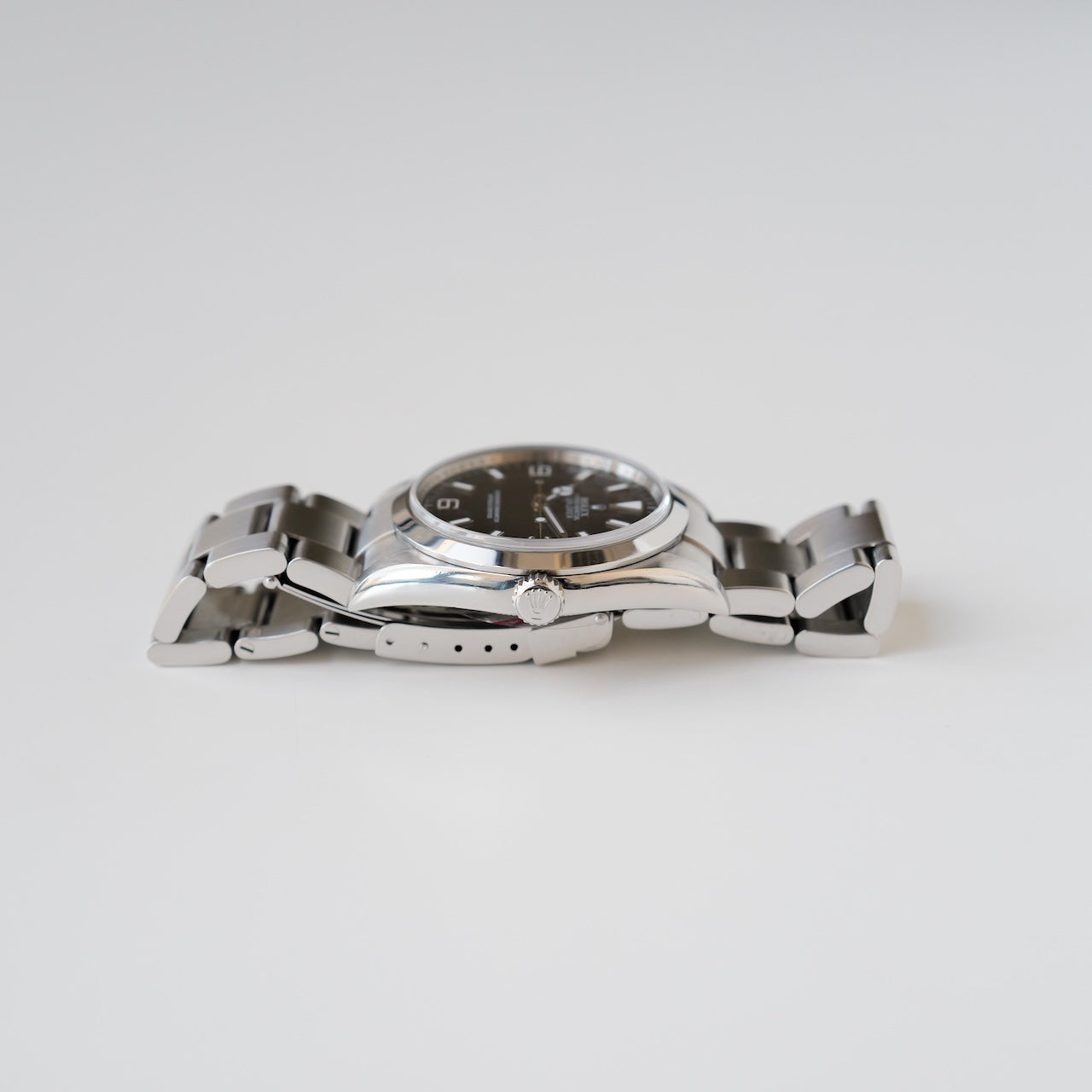 ロレックス/エクスプローラー1/114270/Z番/ルーレット刻印/保証書付フルセット/ROLEX EXPLORER 1 REF.114270 Z-Serial "Engraved rehaut" 2007 Full Set