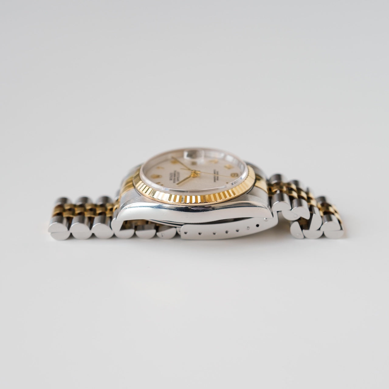 ロレックス/デイトジャスト/K番/ホワイトコンピュターダイヤル/日本正規保証書/ROLEX DATE-JUST REF.16233 "WHITE COMPUTER DIAL" K-Serial 2001 with Guarantee