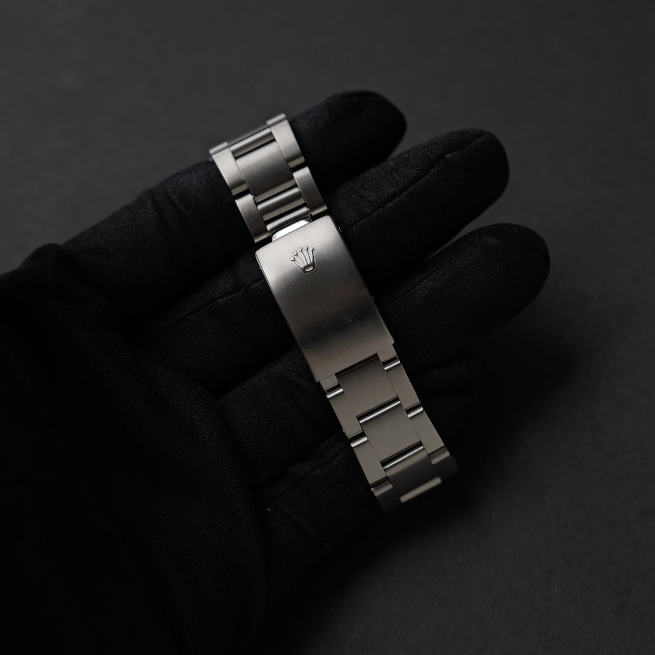 ロレックス/エクスプローラー1/14270/E番/ブラックアウト/シルバーレター/オールトリチウム/シングルバックル/箱等付属/ROLEX EXPLORER 1 REF.14270 "BLACK OUT, SILVER LETTER" E-Serial All tritium Single Buckle 1990Y with Box