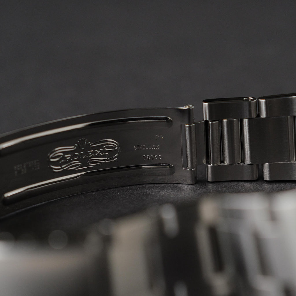 ロレックス/エクスプローラー1/14270/E番/ブラックアウト/シルバーレター/オールトリチウム/シングルバックル/箱等付属/ROLEX EXPLORER 1 REF.14270 "BLACK OUT, SILVER LETTER" E-Serial All tritium Single Buckle 1990Y with Box