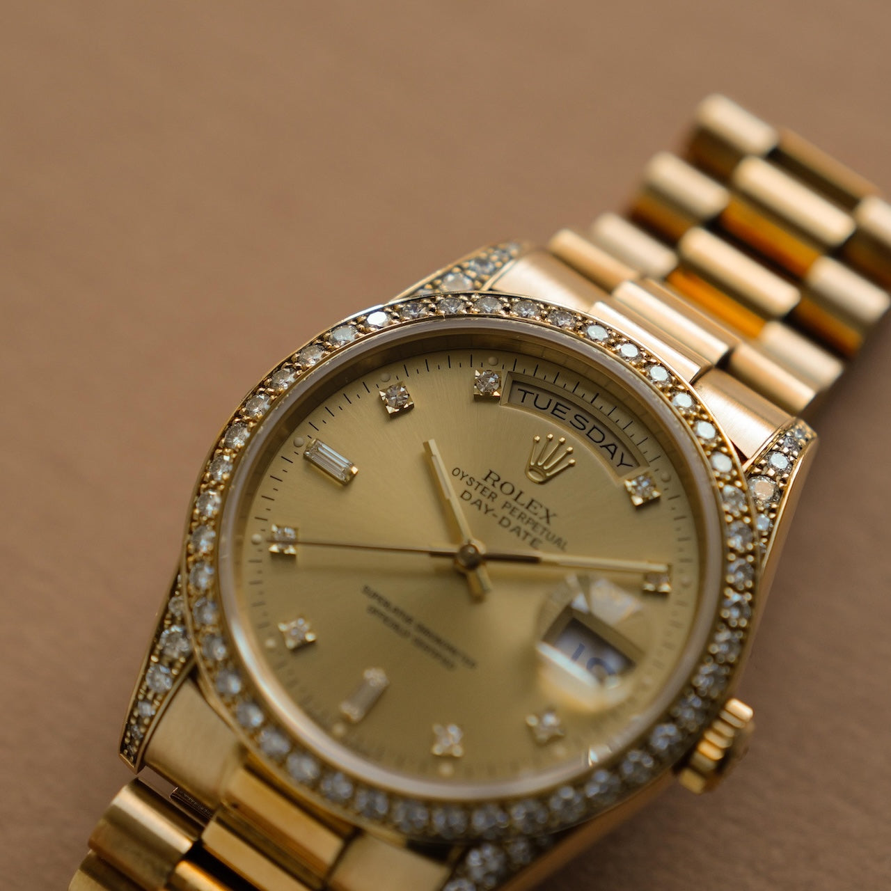 ロレックス/デイデイト18388A/S番/ベゼルラグダイヤ/18Kイエローゴールド/ROLEX DAY-DATE Ref.18388A "Diamonds Lug and Bezel" S-Serial 18KYG 1993-94y