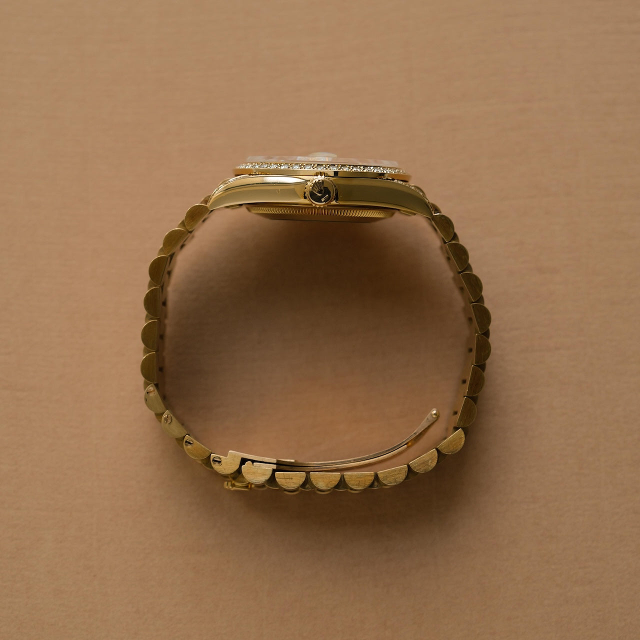 ロレックス/デイデイト18388A/S番/ベゼルラグダイヤ/18Kイエローゴールド/ROLEX DAY-DATE Ref.18388A "Diamonds Lug and Bezel" S-Serial 18KYG 1993-94y