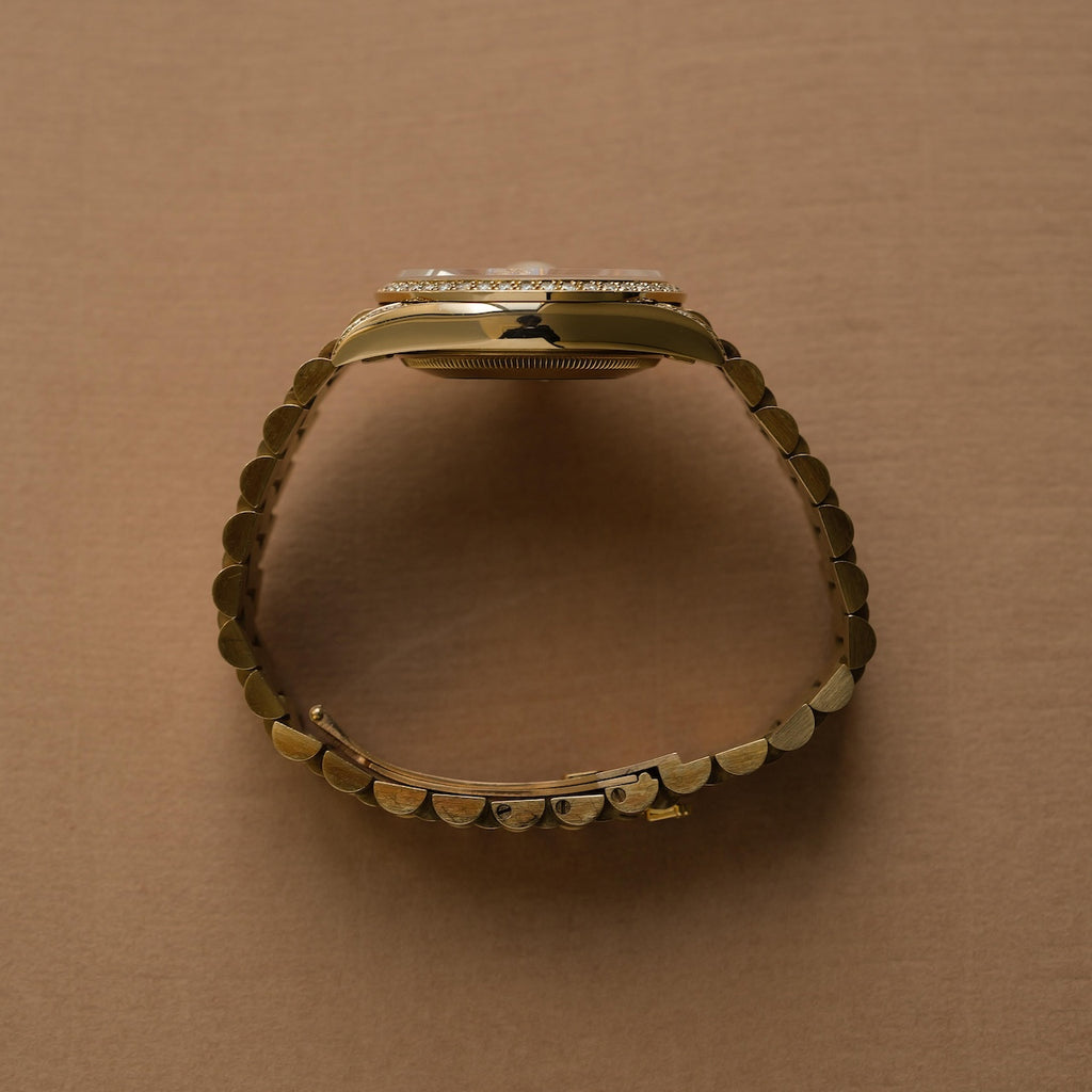 ロレックス/デイデイト18388A/S番/ベゼルラグダイヤ/18Kイエローゴールド/ROLEX DAY-DATE Ref.18388A "Diamonds Lug and Bezel" S-Serial 18KYG 1993-94y