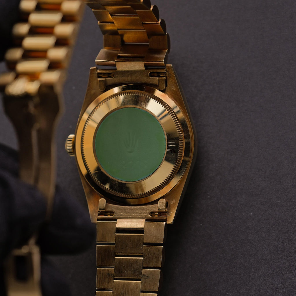 ロレックス/デイデイト18238A/W番/10Pダイヤモンド/シャンパンダイヤル/箱・国際保証書つき/ROLEX DAY-DATE Ref.18238A "10P Diamonds" 18KYG W-Serial with Box and Paper 1995y