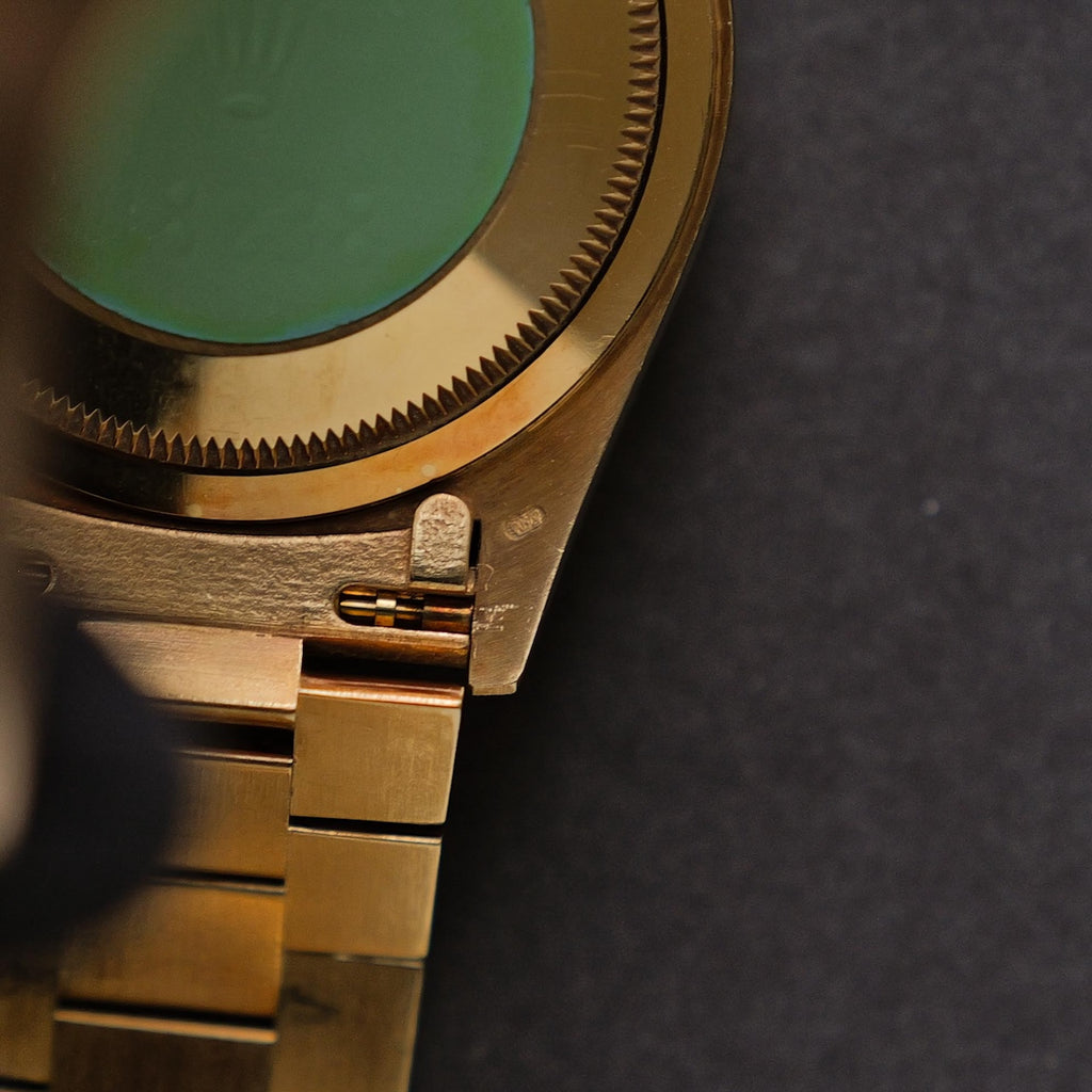 ロレックス/デイデイト18238A/W番/10Pダイヤモンド/シャンパンダイヤル/箱・国際保証書つき/ROLEX DAY-DATE Ref.18238A "10P Diamonds" 18KYG W-Serial with Box and Paper 1995y