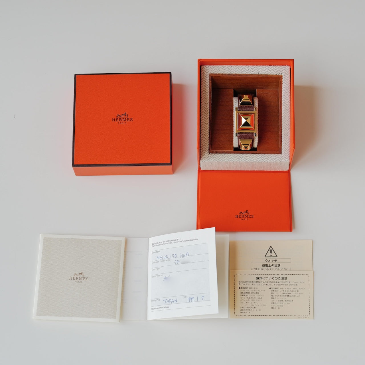 エルメス/メドール/ホワイトダイヤル/純正カーフ ネイビー ストラップ/箱・保証書付き/HERMES MEDOR WHITE DIAL Calf Leather 1990s with Box and Paper